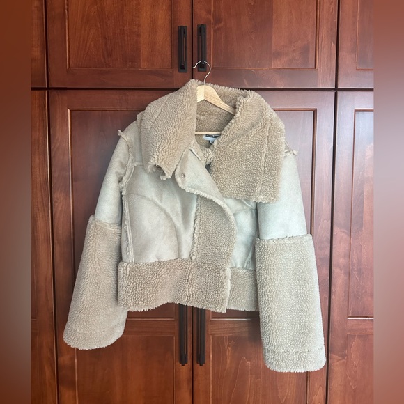 Shearling jacket by SaintArt NWT - Picture 2 of 12